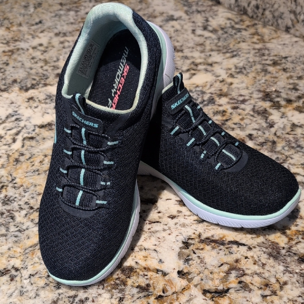 Skechers Memory Foam Navy and Mint Green Slip-On Sneakers